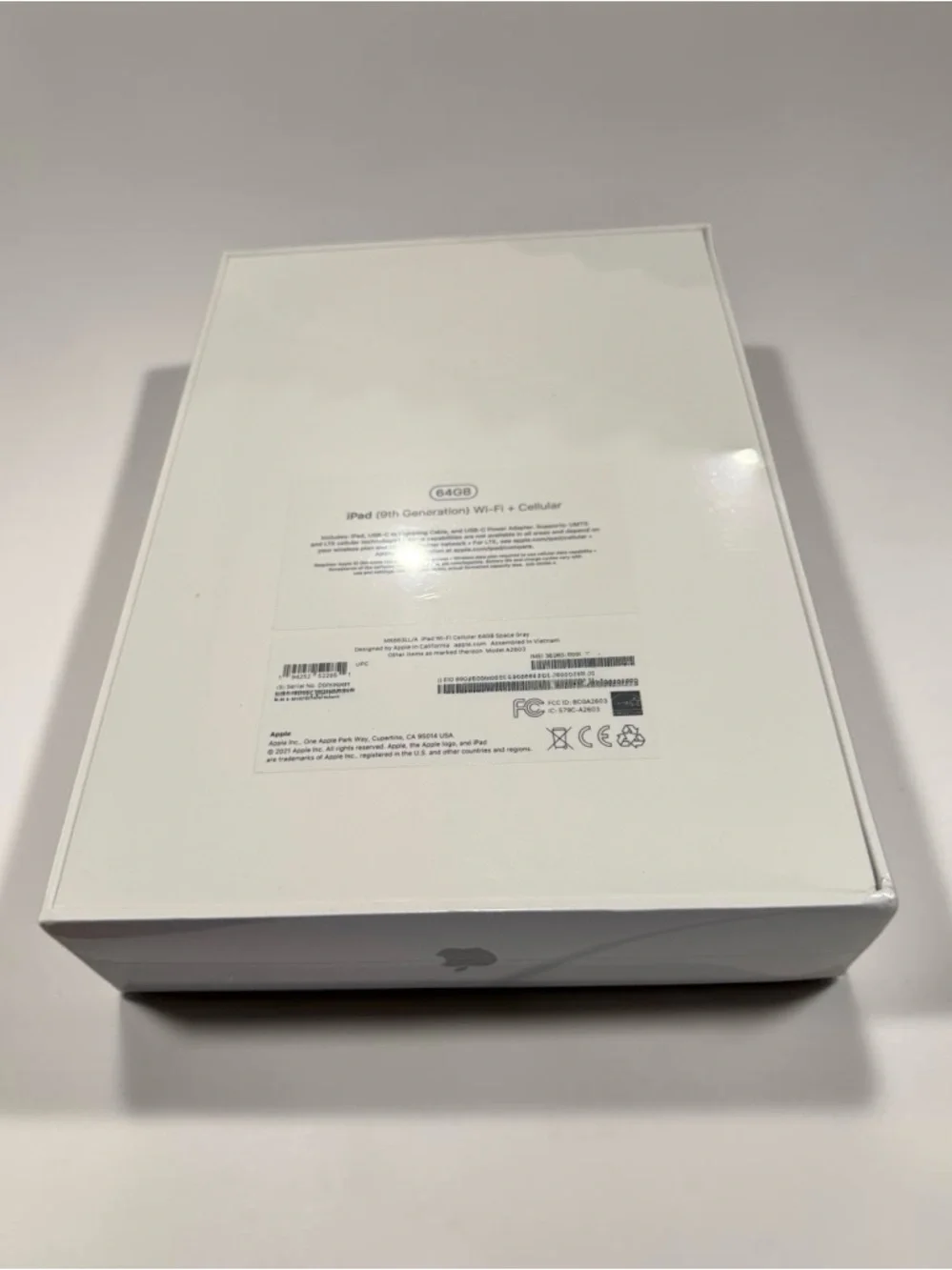 iPad 9th Generation New in Box FACTORY SEALED Shrink Wrapped Space Gray